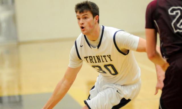 Rick Naylor '16 scored 13 of his 16 points after halftime to help the Bantams beat the Polar Bears. (Courtesy of Trinity Athletics)