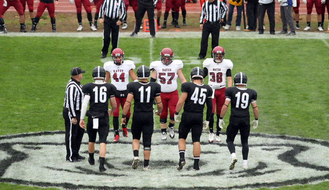Bates vs. Bowdoin is always a battle to the end. (Courtesy of CIPhotography.com)